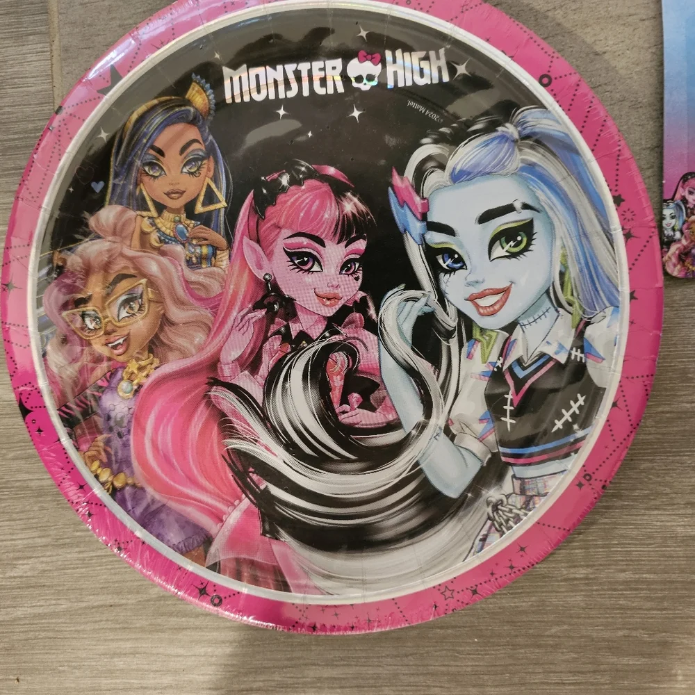 MONSTER HIGH Birthday Party Bundle NWT